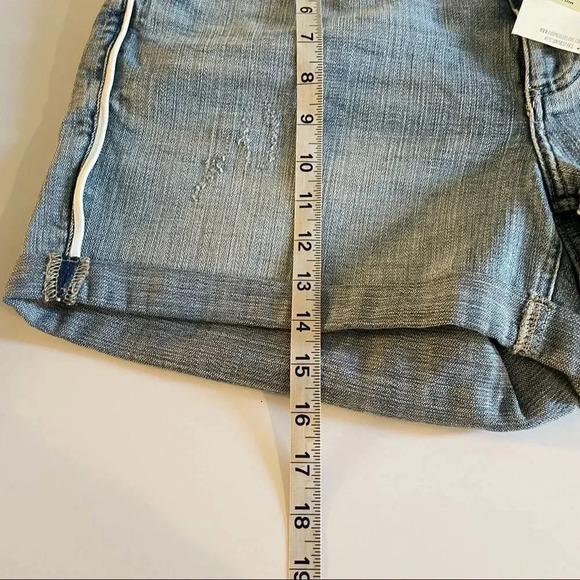 COSMIC BLUE LOVE
Jodie Short Side Piping - Picture 12 of 14